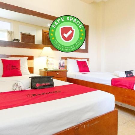 Reddoorz Near Camp Montelibano Otel Bacolod Dış mekan fotoğraf