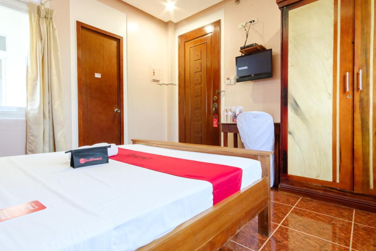 Reddoorz Near Camp Montelibano Otel Bacolod Dış mekan fotoğraf