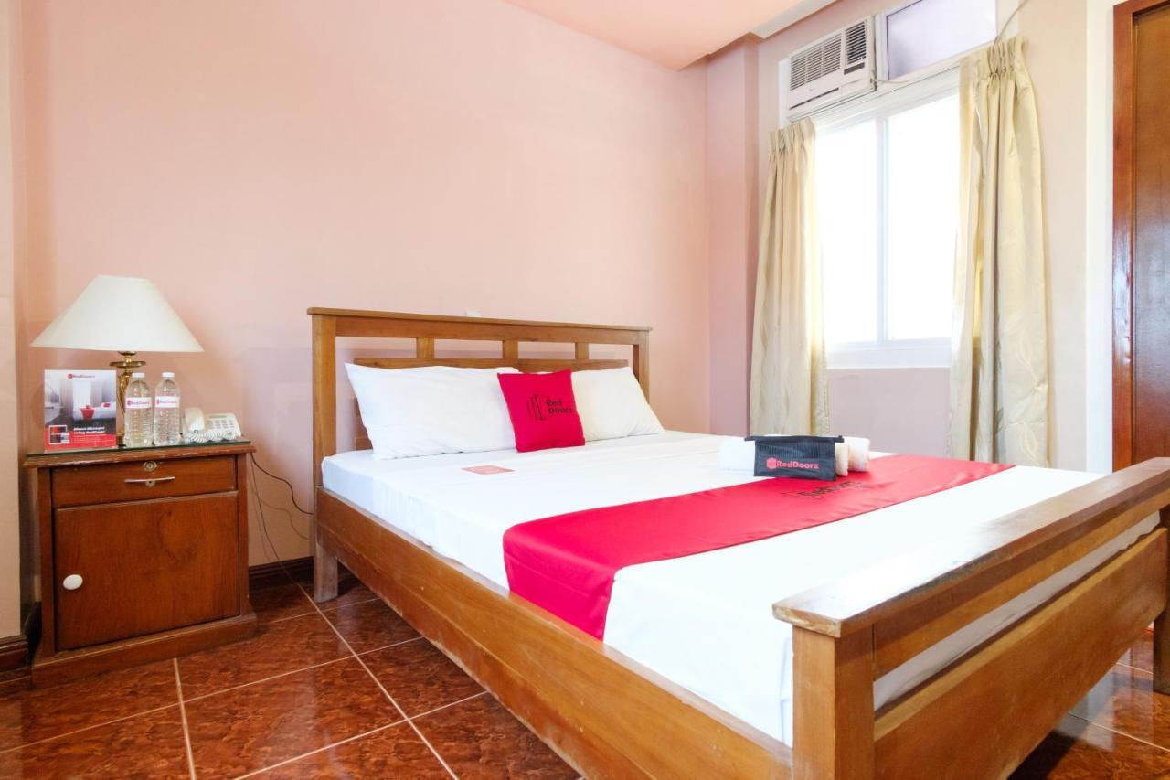 Reddoorz Near Camp Montelibano Otel Bacolod Dış mekan fotoğraf